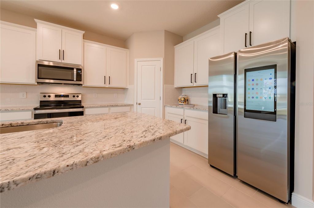 Photo of 5246 Grove Mill Loop, Bradenton, FL 34211 (MLS # A4673828)