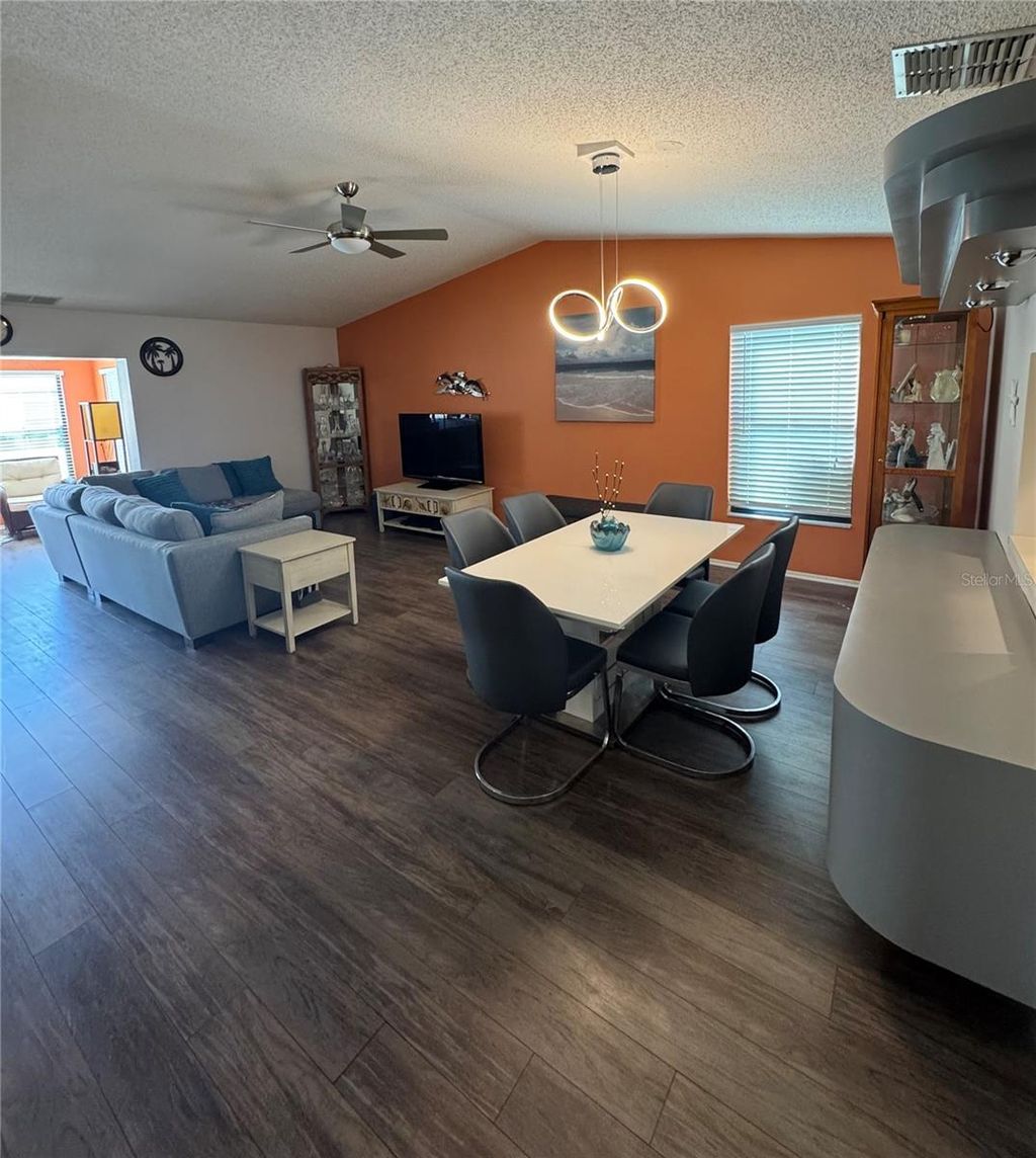 Photo of 374 Oak Hill Drive #37, Sarasota, FL 34232 (MLS # A4677848)