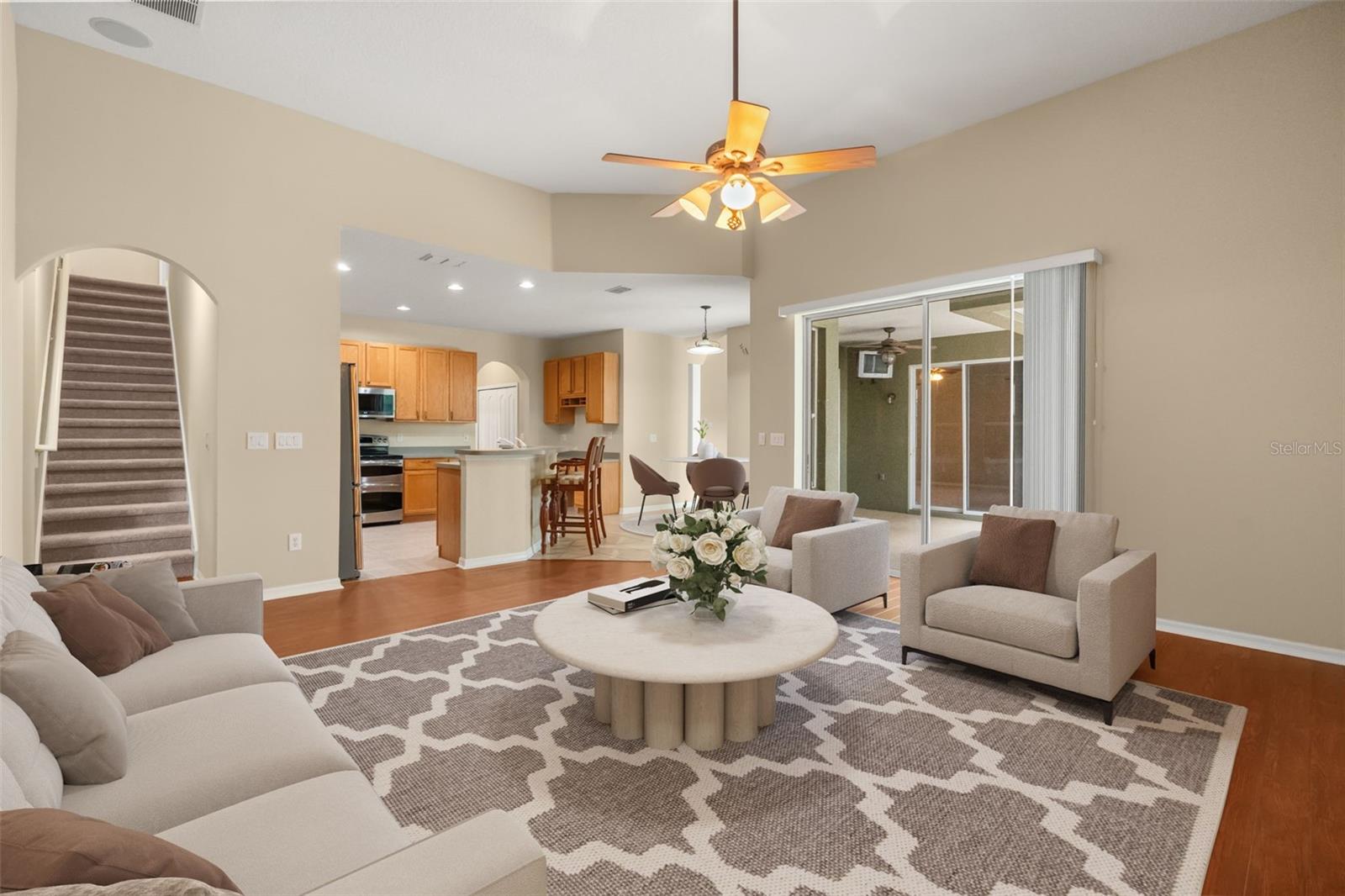 433 CHINAHILL COURT