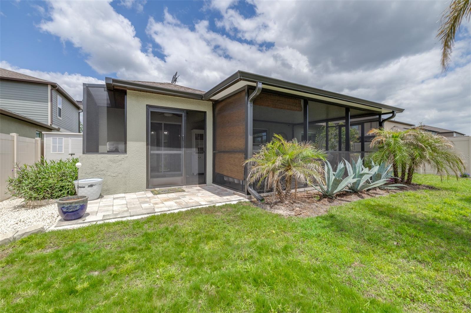 CONNERTON - Residential