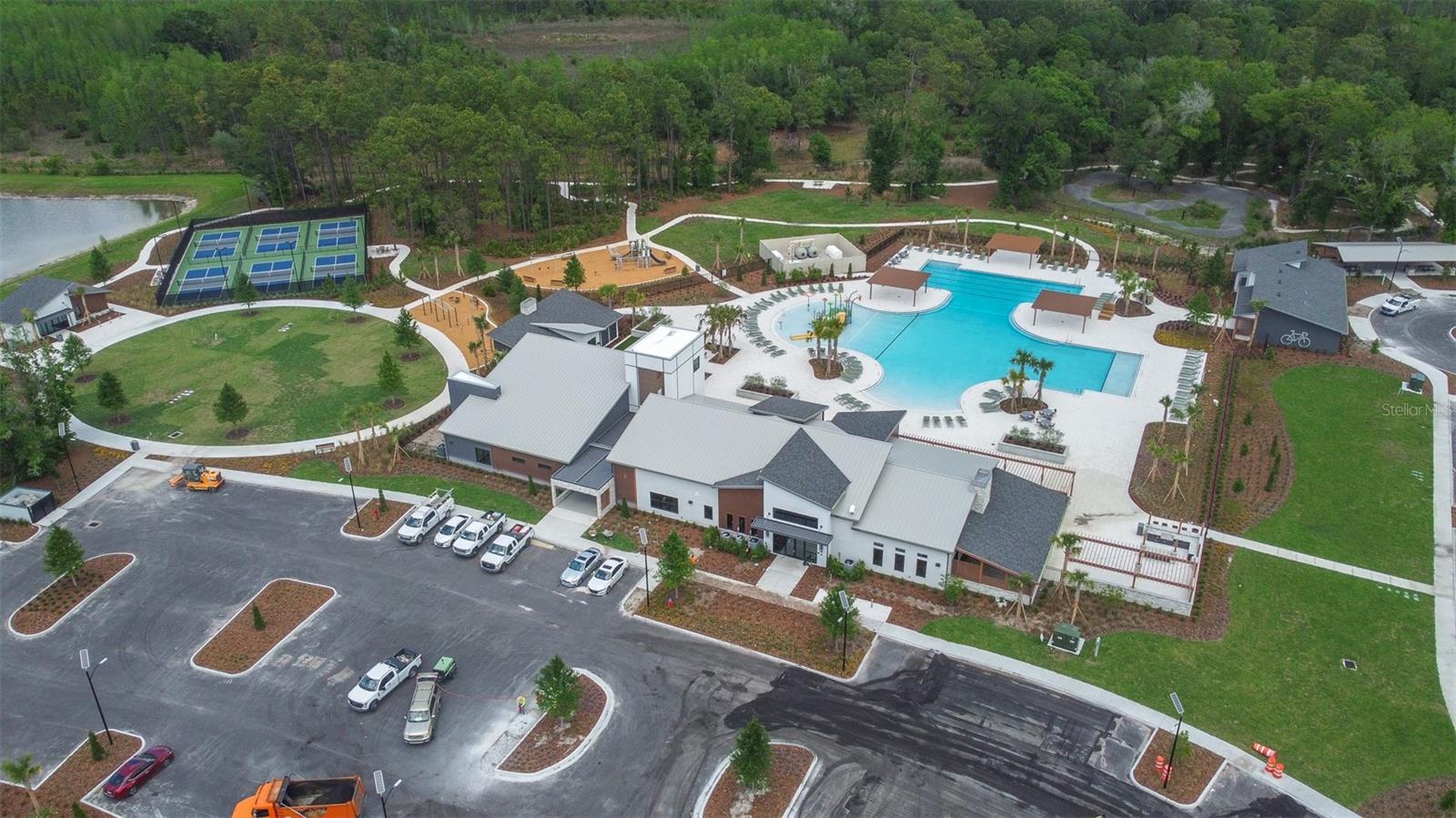 CONNERTON - Residential