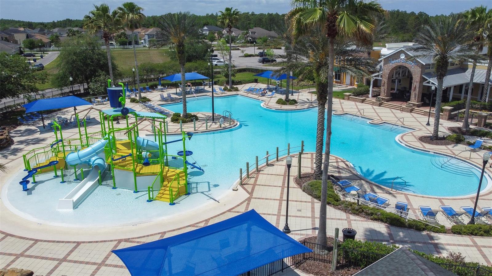 CONNERTON - Residential