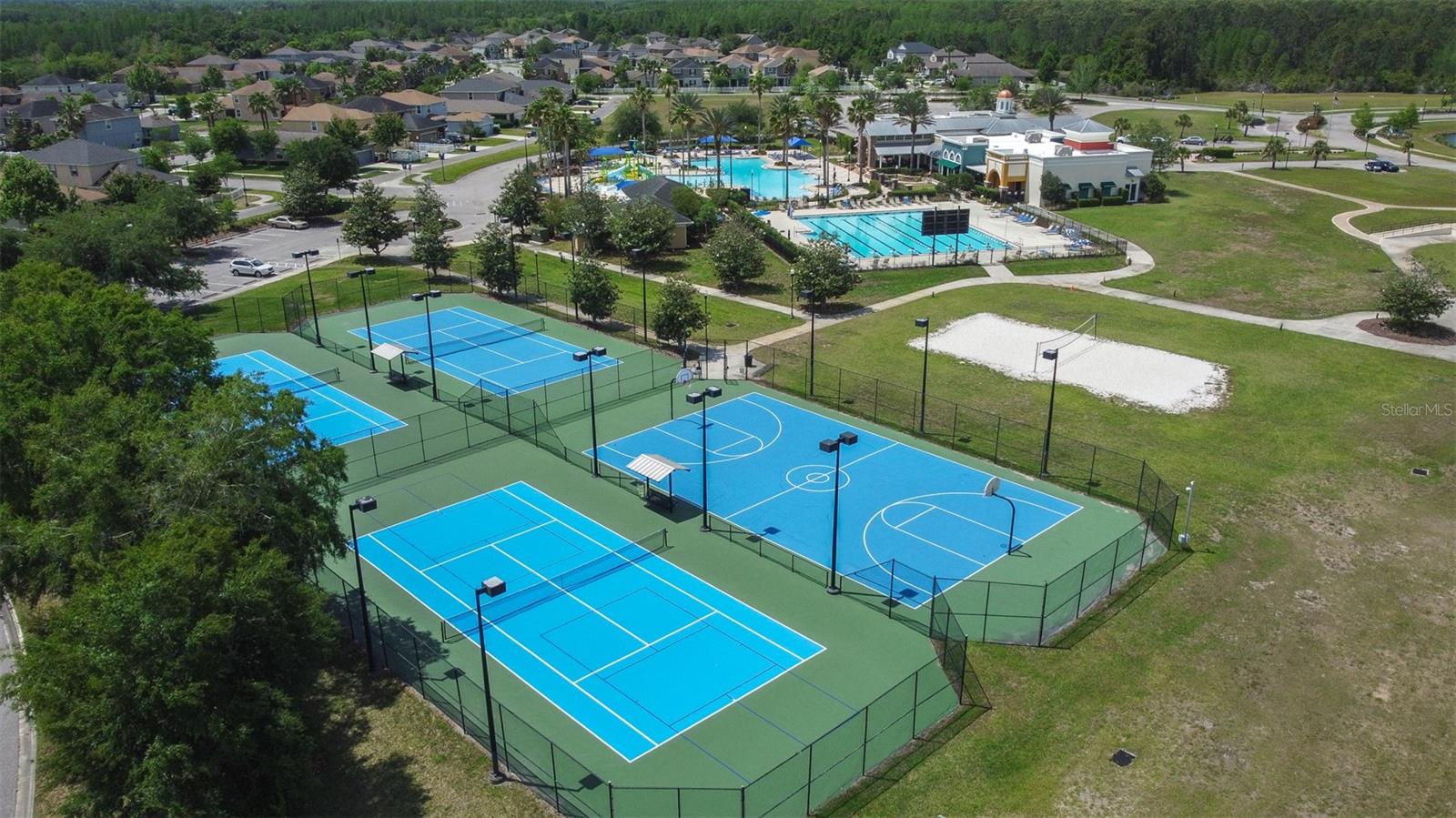 CONNERTON - Residential