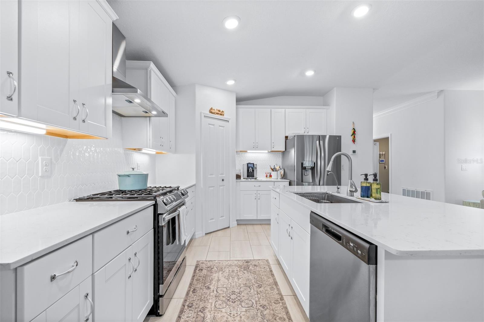 CONNERTON - Residential