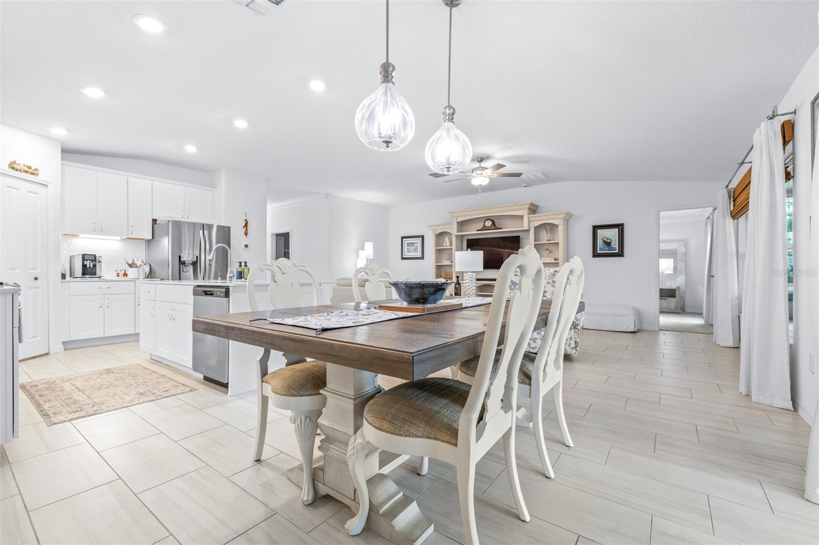 CONNERTON - Residential