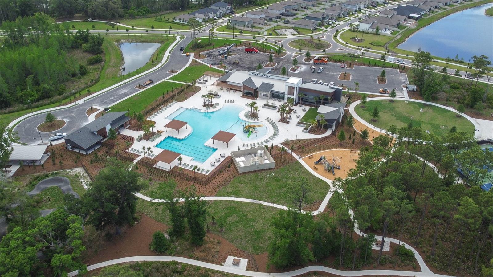 CONNERTON - Residential