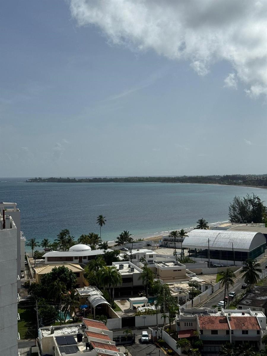 COND. ESJ TOWERS - Residential