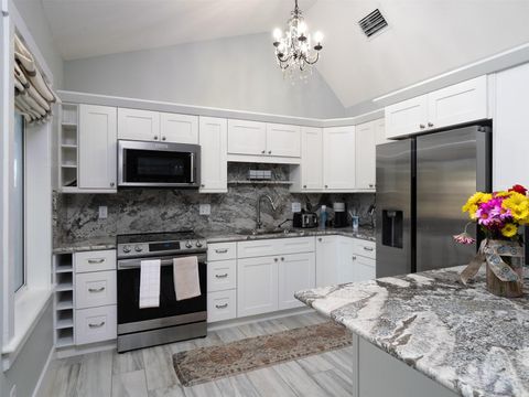 Tiny photo for 9605 S Magnolia Avenue, Ocala, FL 34476 (MLS # OM696206)