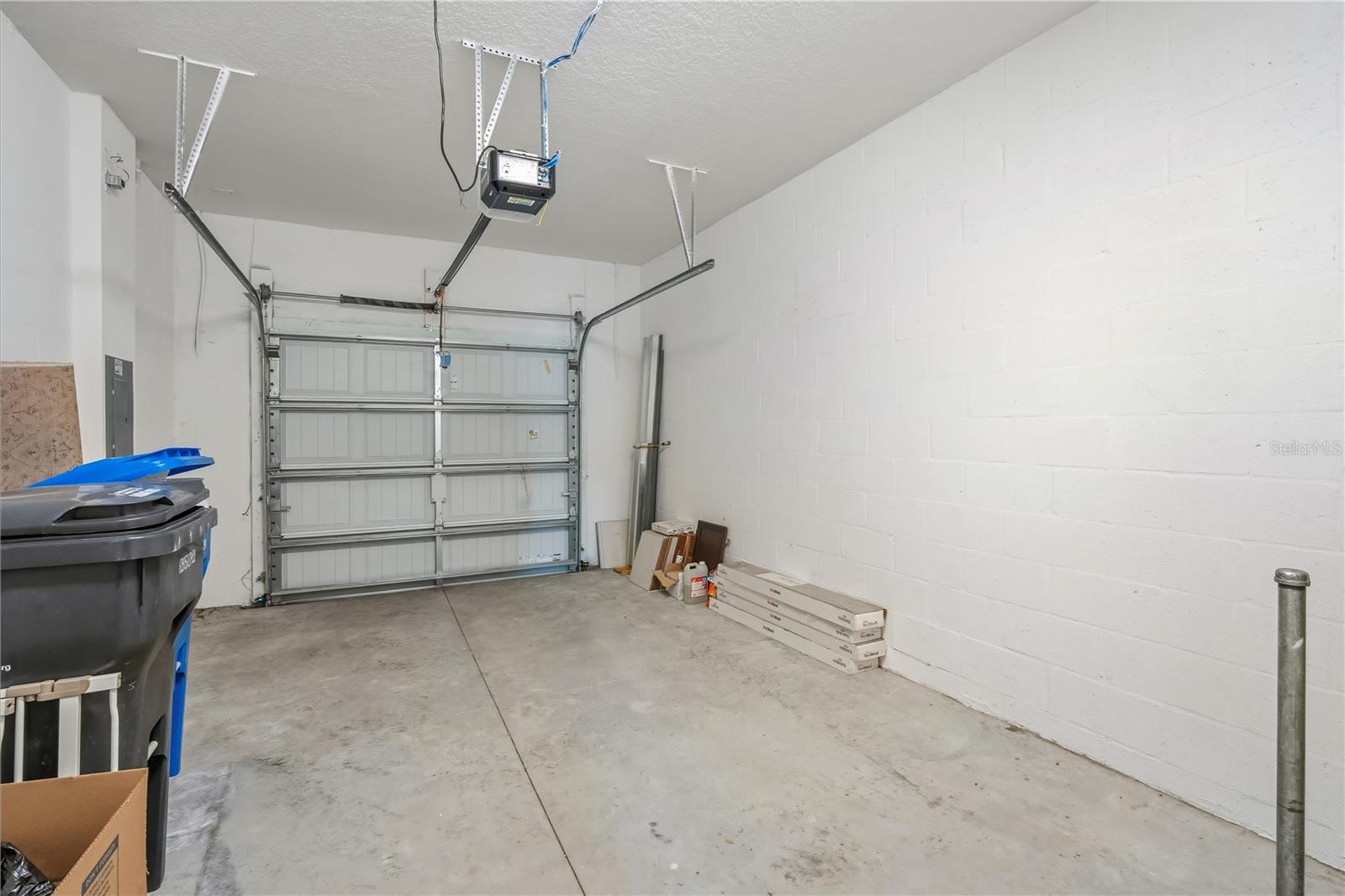 BELMONT TWNHMS PRCL F - Residential Lease