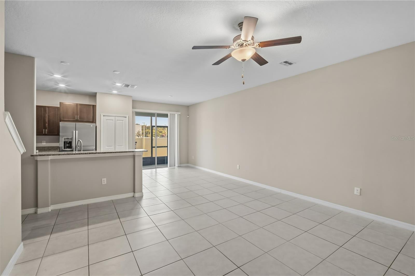 BELMONT TWNHMS PRCL F - Residential Lease