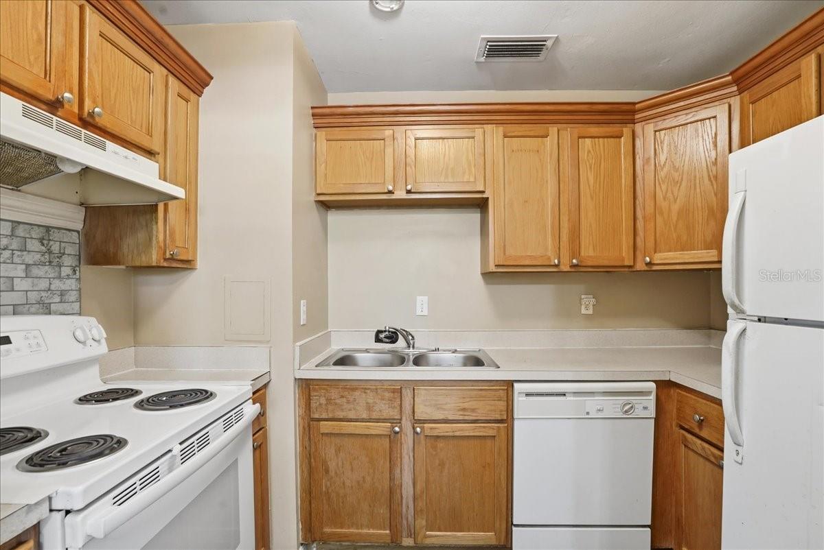 SUMMER LAKES 2 - Residential