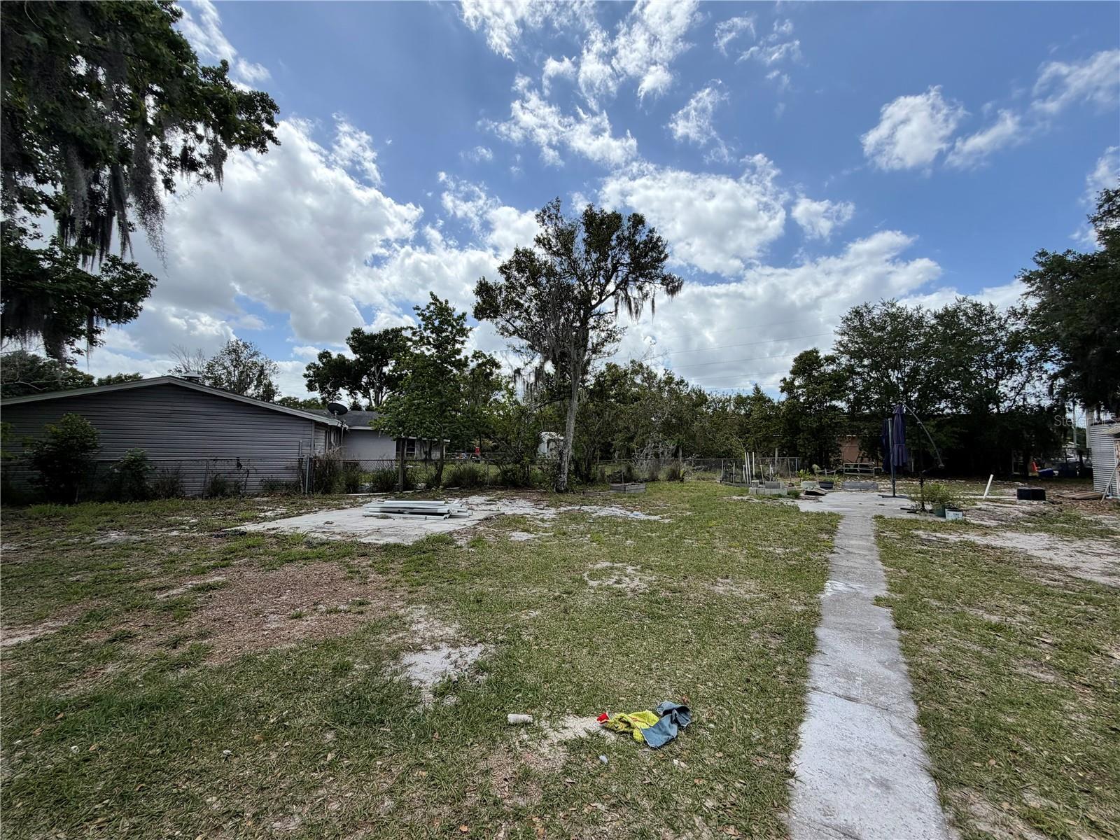 SUNSHINE ESTATES - Residential