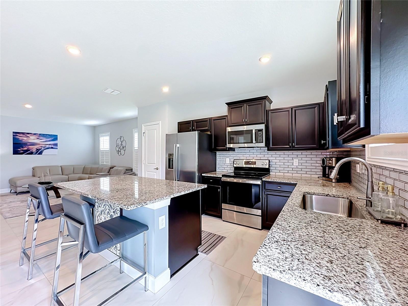 3628 SAPPHIRE HOLLOW WAY