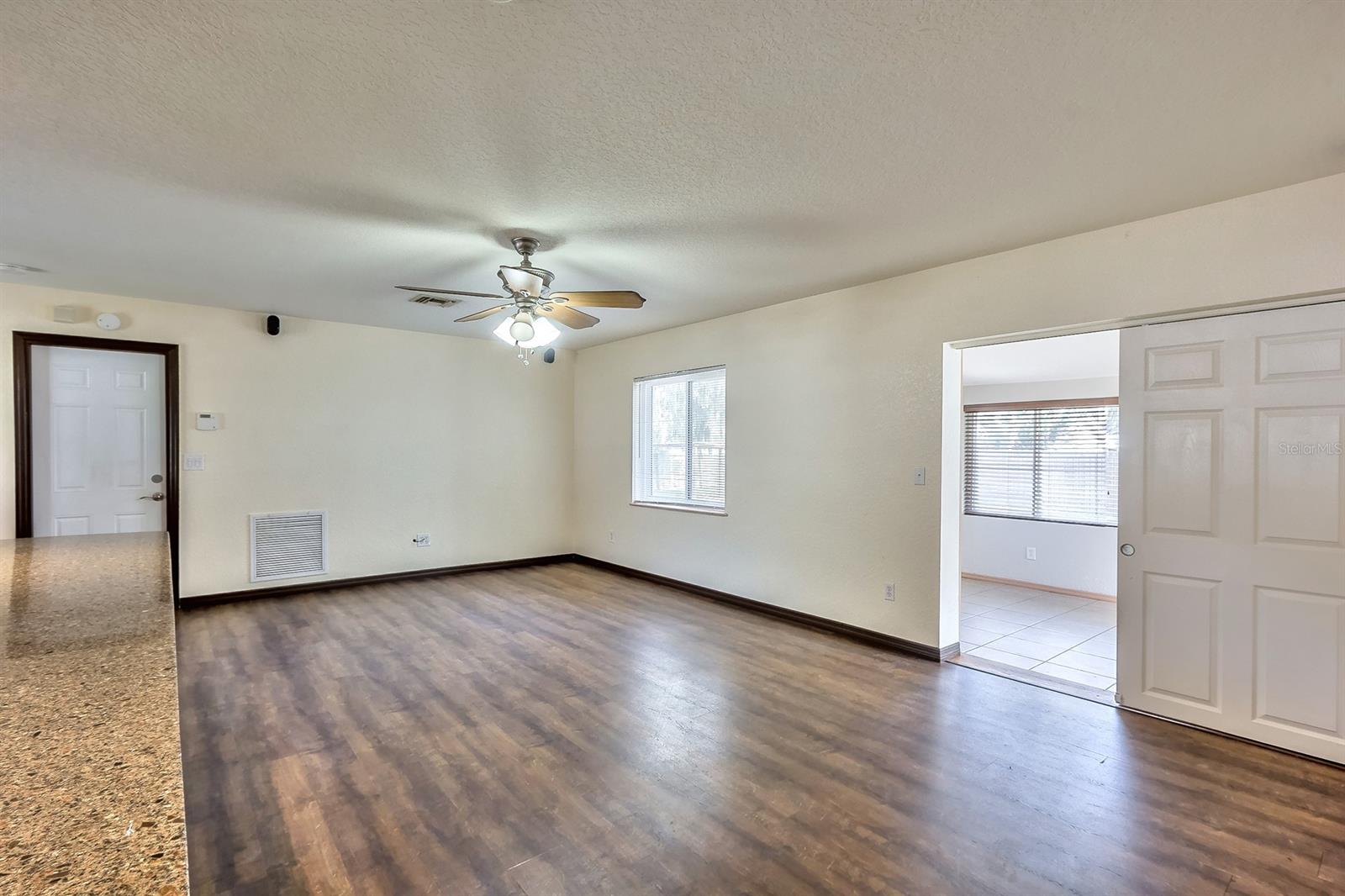 Florida Shores 01 - Residential