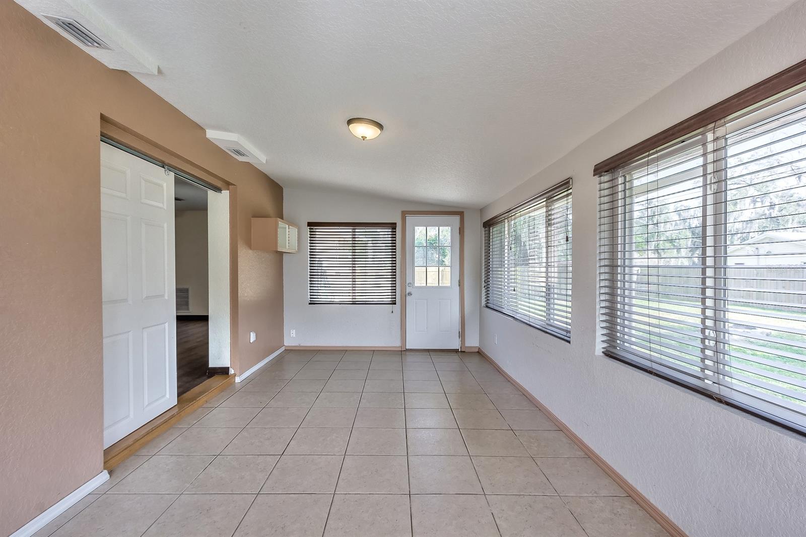 Florida Shores 01 - Residential