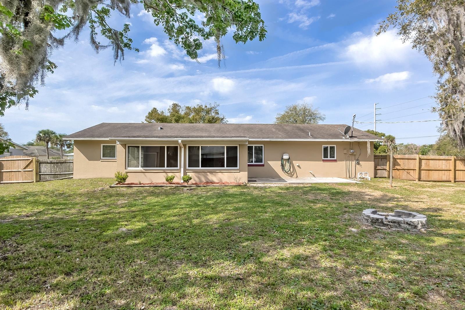 Florida Shores 01 - Residential