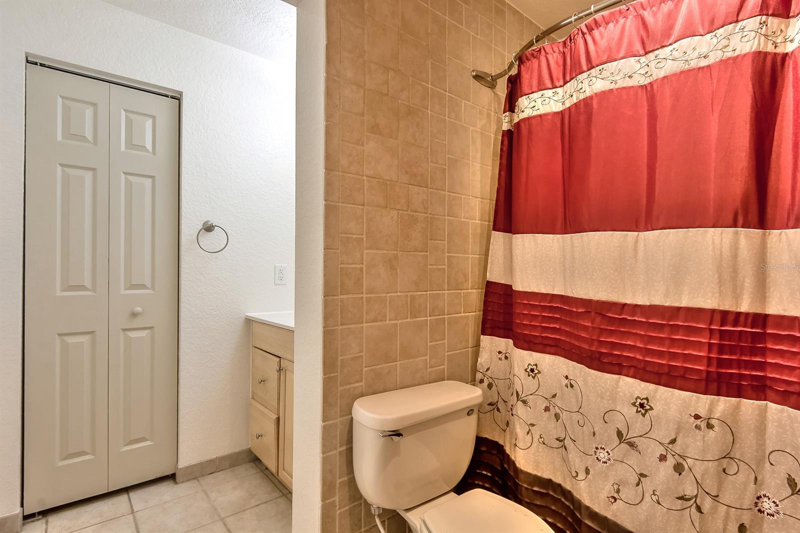 Florida Shores 01 - Residential