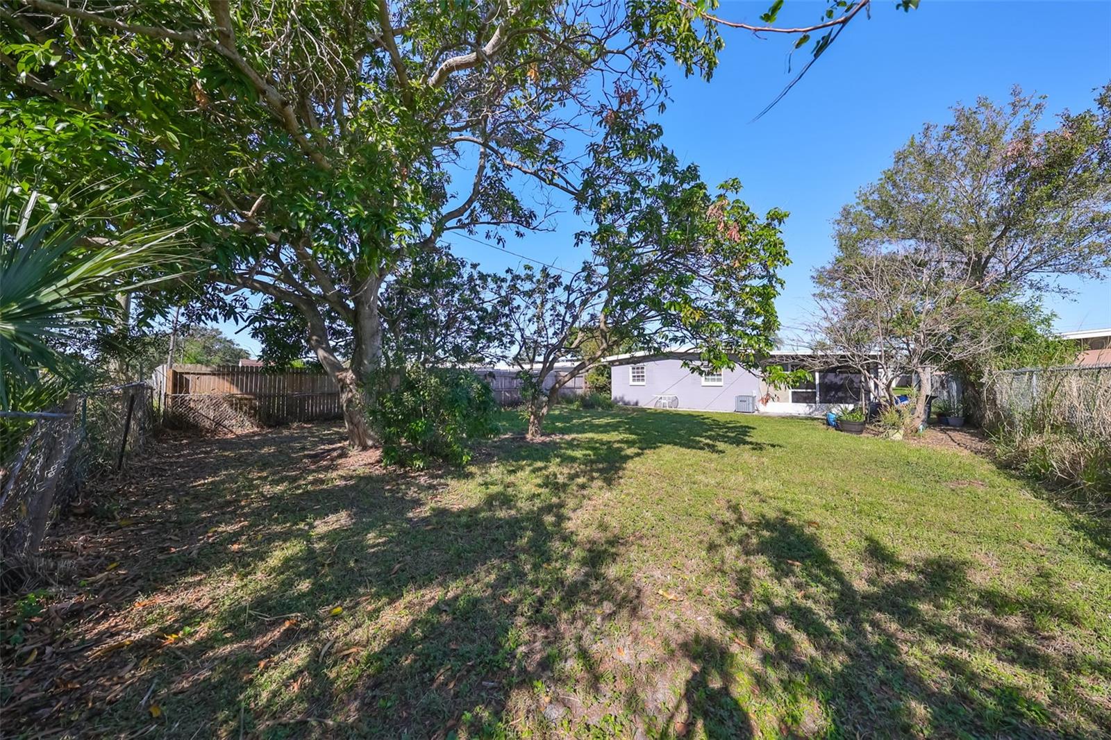 BOULEVARD PARK 2 - Residential Lease