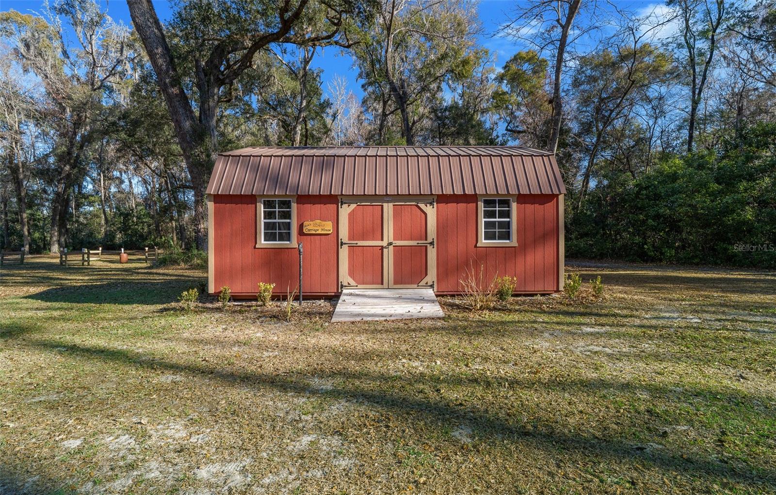 MEADOWBROOK RANCHES - Residential