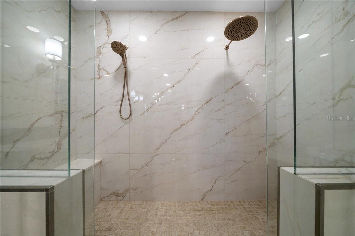 MEADOWBROOK RANCHES - Residential