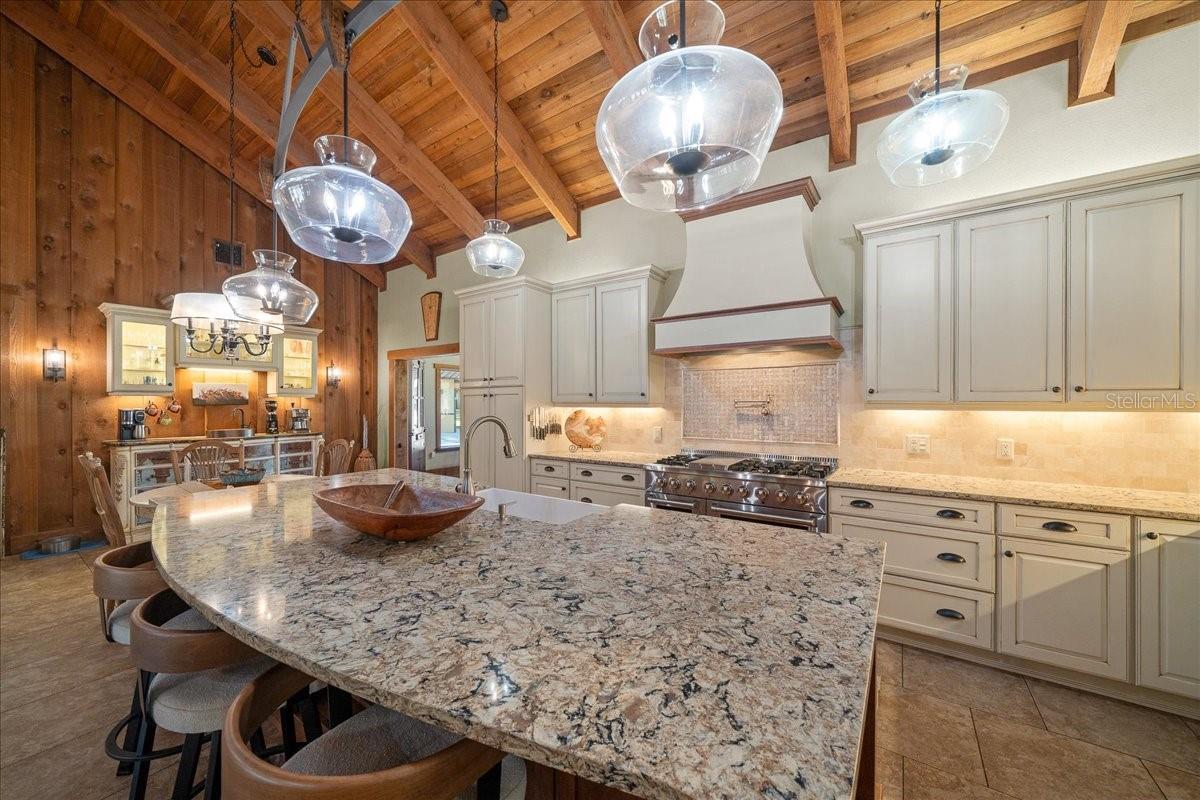 MEADOWBROOK RANCHES - Residential