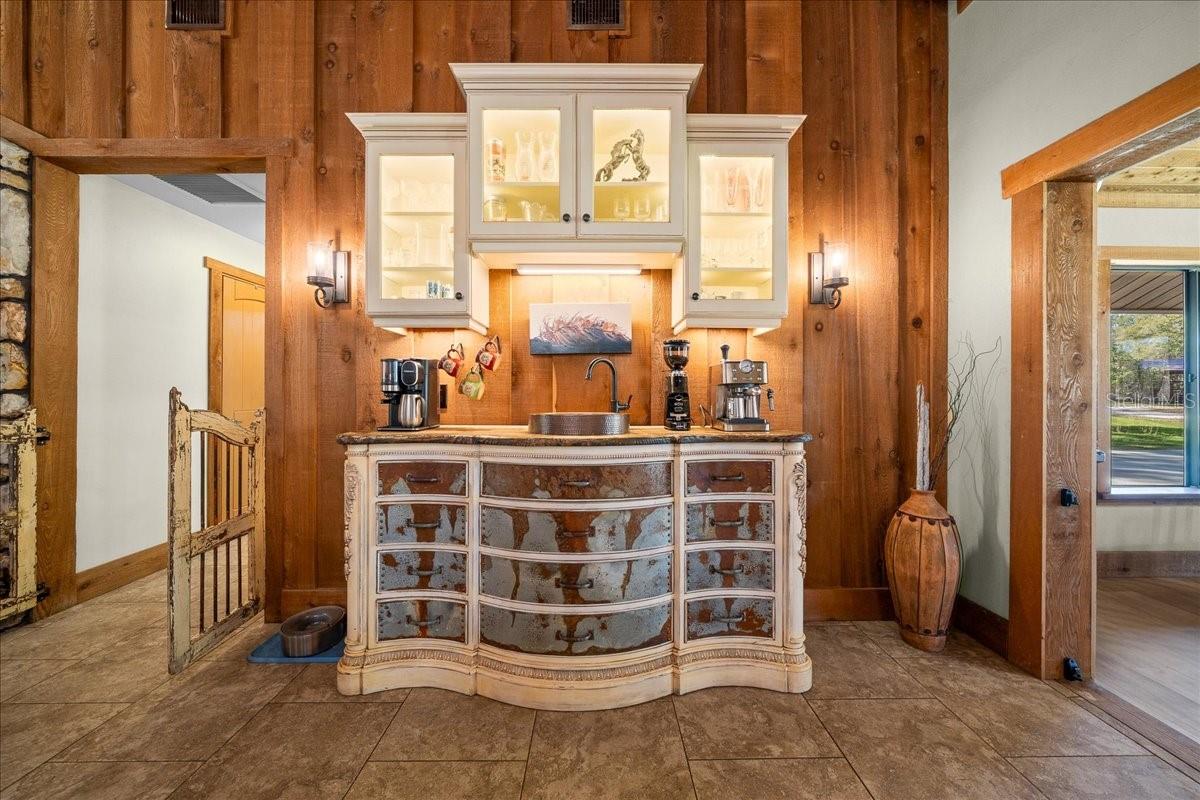 MEADOWBROOK RANCHES - Residential