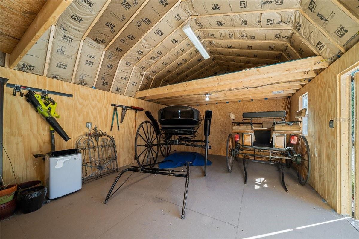 MEADOWBROOK RANCHES - Residential