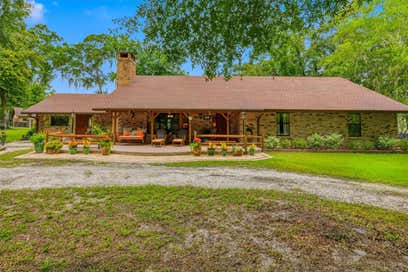 3551 E HIGHWAY 329 ANTHONY FL 32617