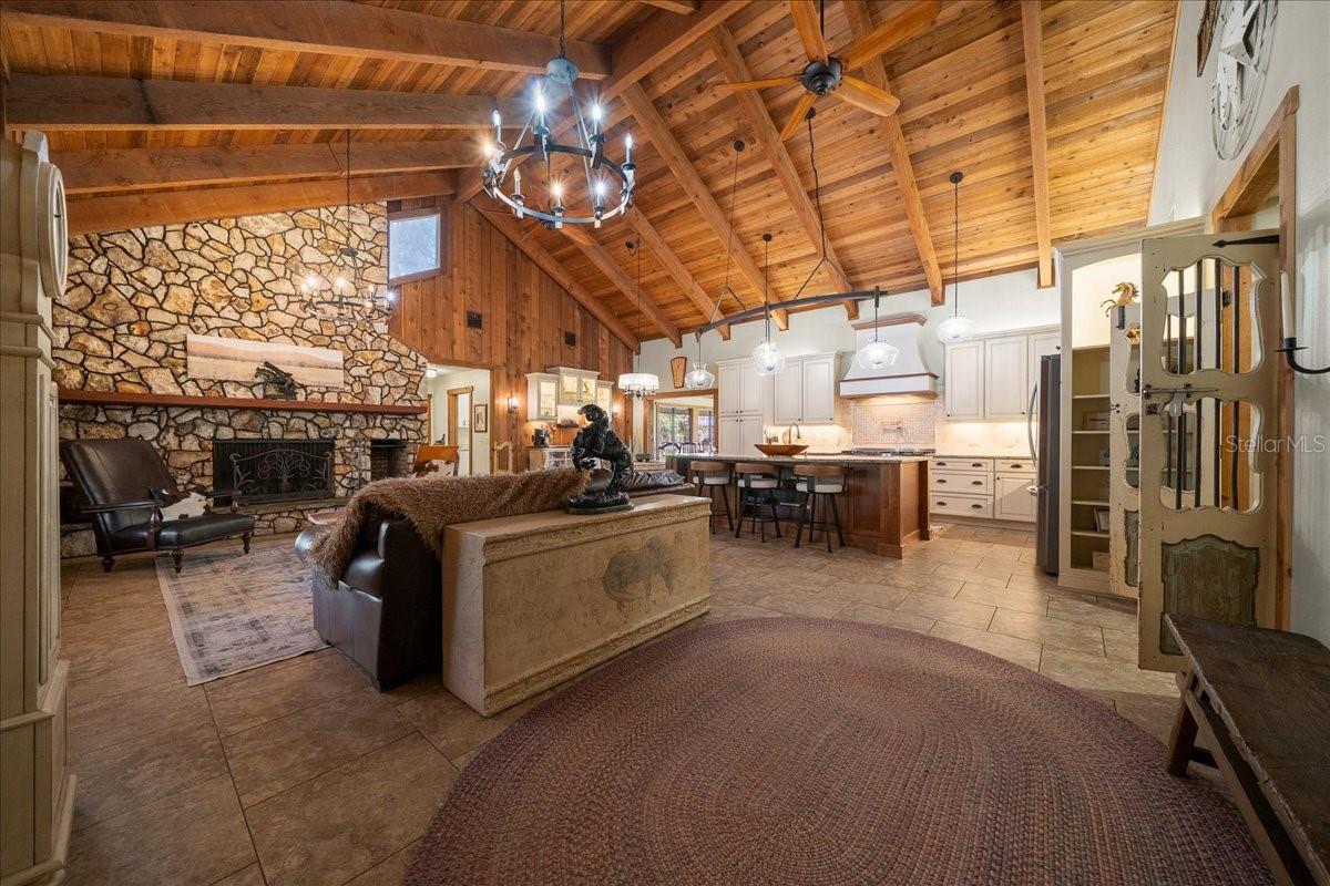 MEADOWBROOK RANCHES - Residential