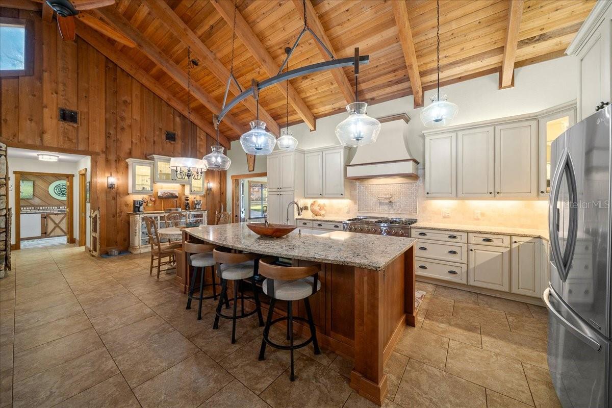 MEADOWBROOK RANCHES - Residential