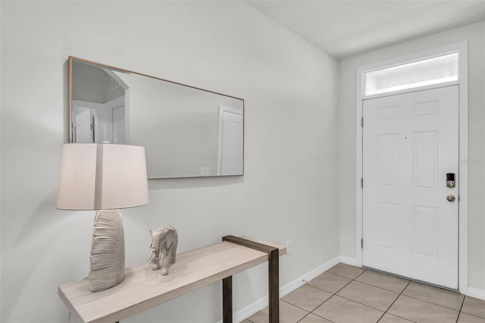 988 CAMBRIDGE DRIVE