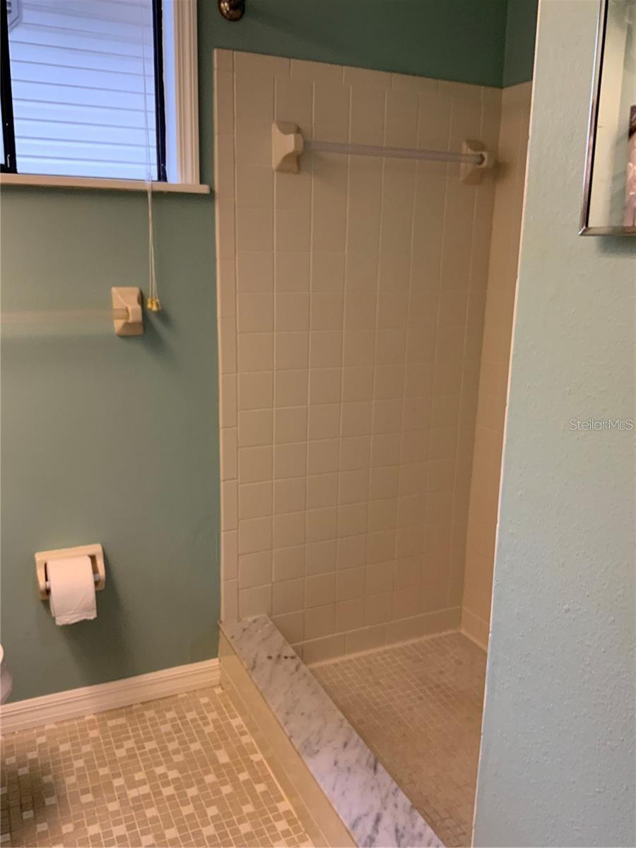 CHARTER OAKS - Residential Lease