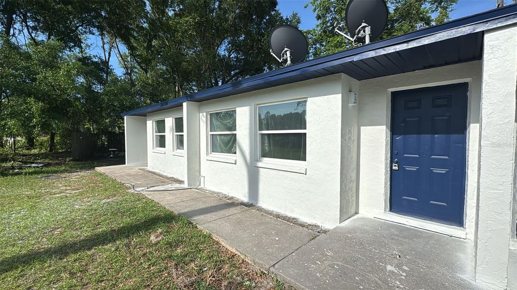 Photo of 836 SW 64th Terrace #A, Gainesville, FL 32607 (MLS # S5130536)