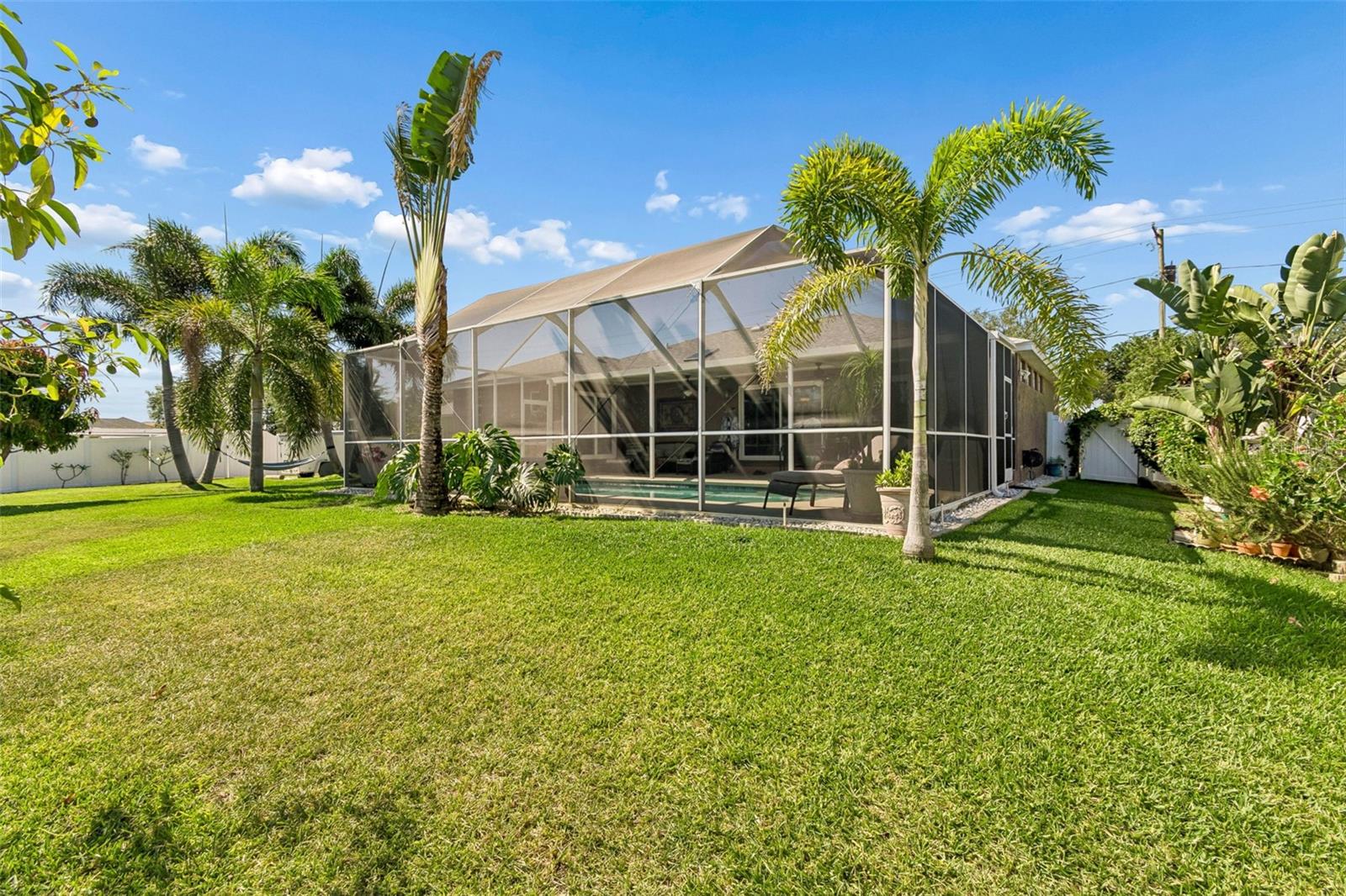 APOLLO BEACH UNIT ONE PT ONE - Residential