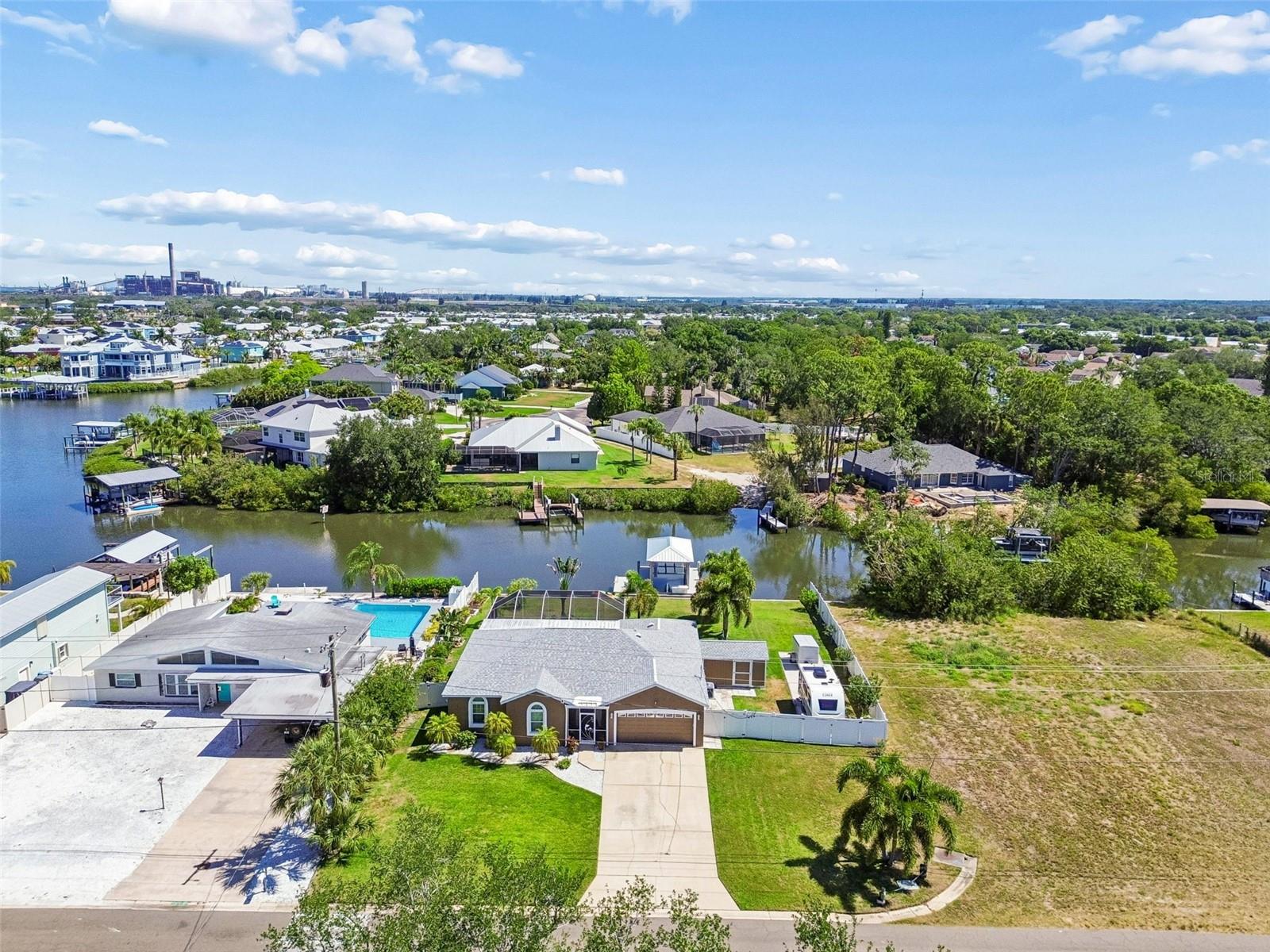 APOLLO BEACH UNIT ONE PT ONE - Residential