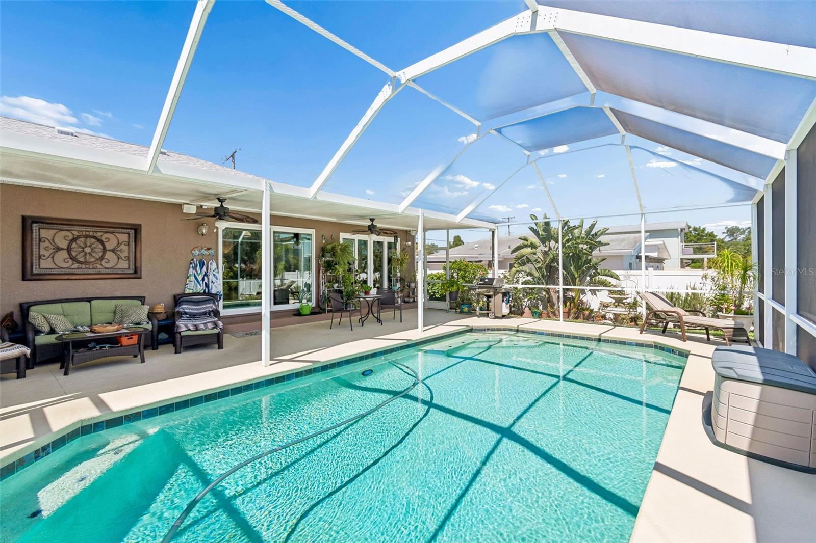 APOLLO BEACH UNIT ONE PT ONE - Residential