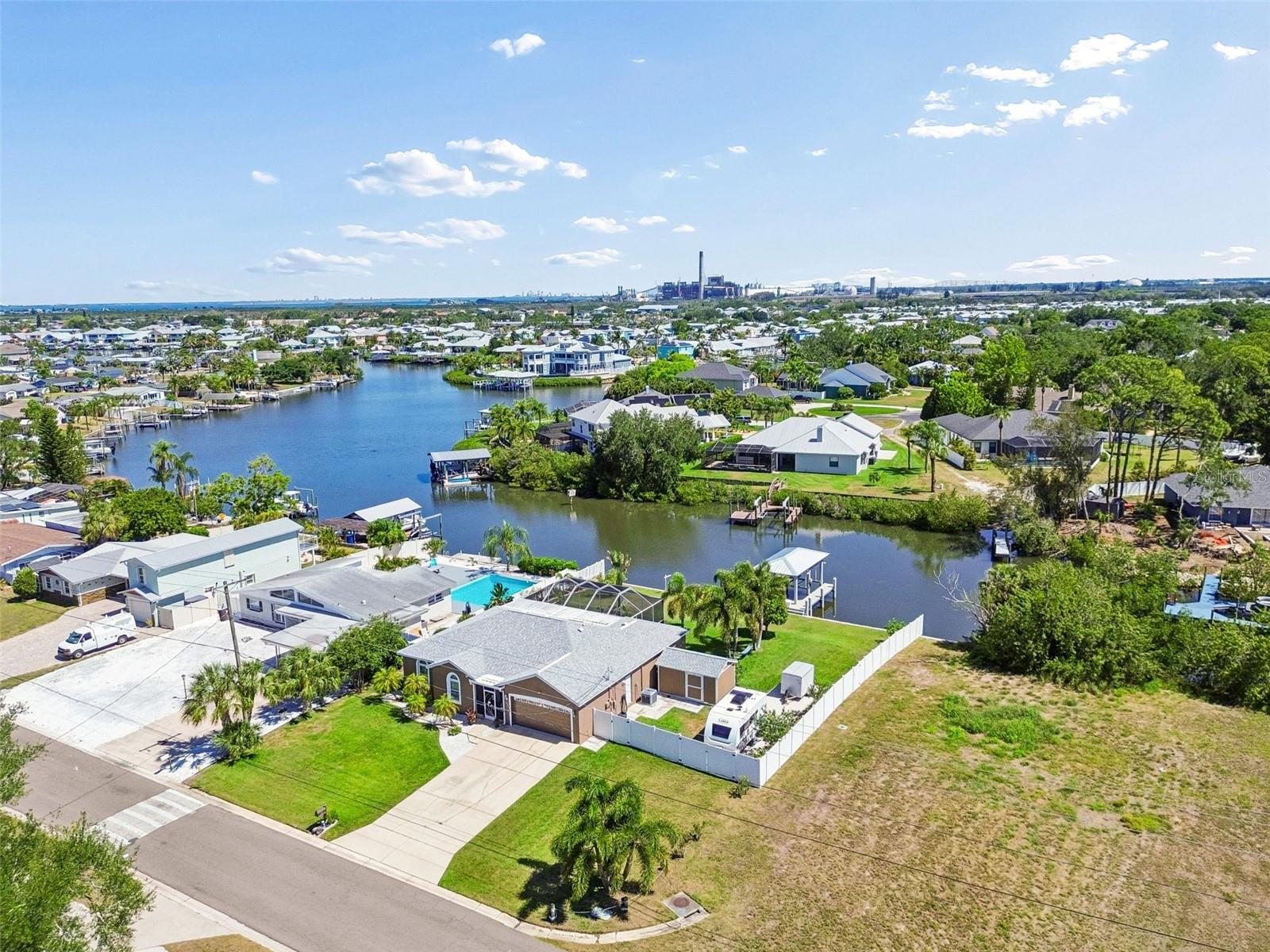APOLLO BEACH UNIT ONE PT ONE - Residential