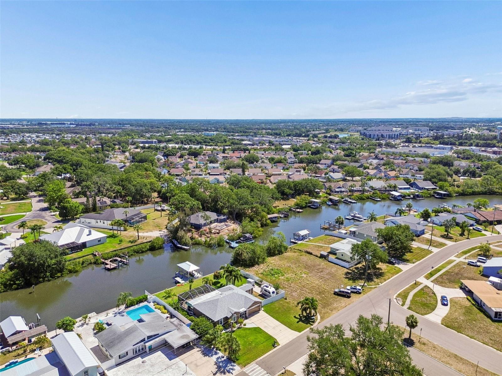 APOLLO BEACH UNIT ONE PT ONE - Residential