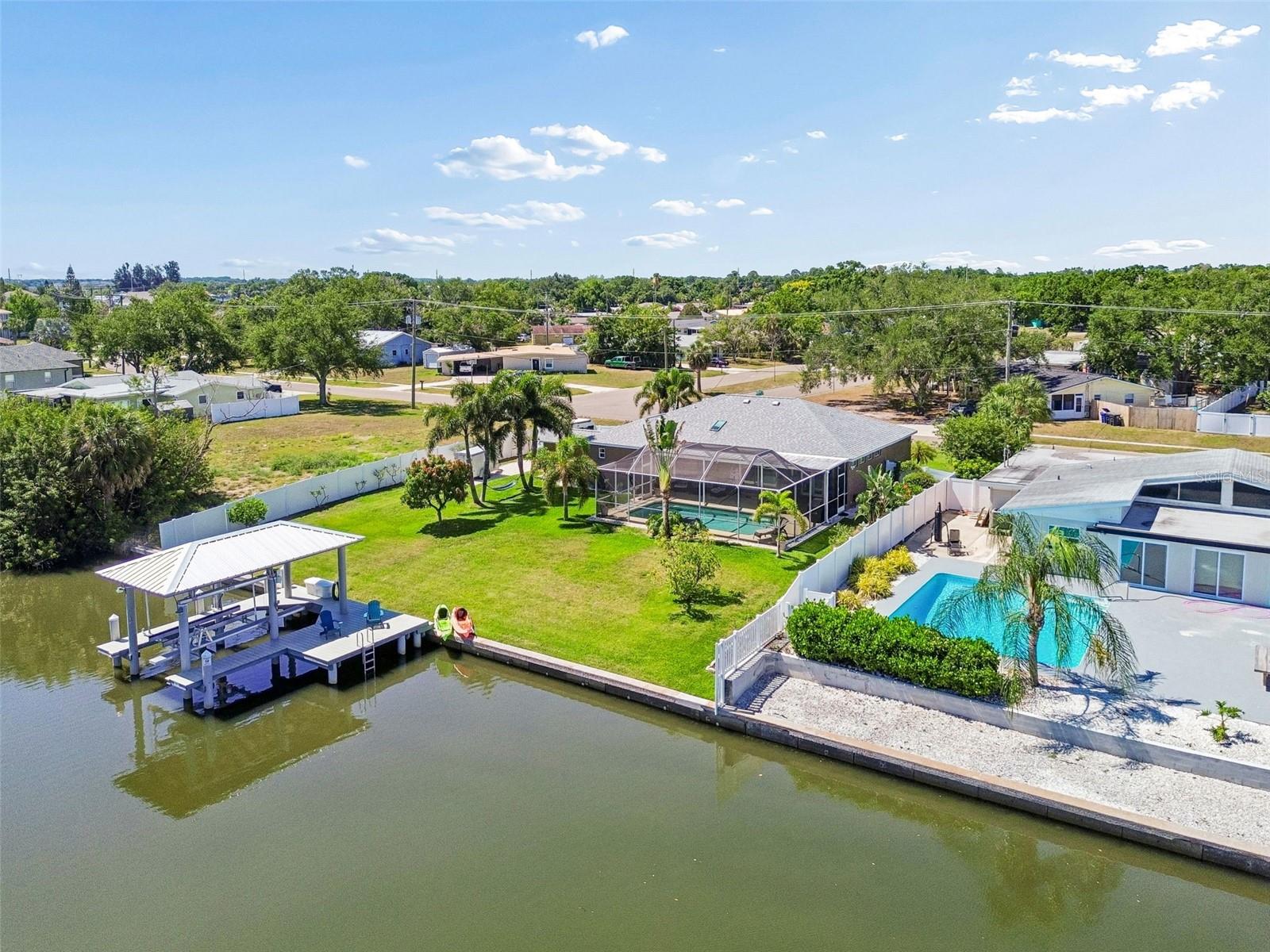 APOLLO BEACH UNIT ONE PT ONE - Residential