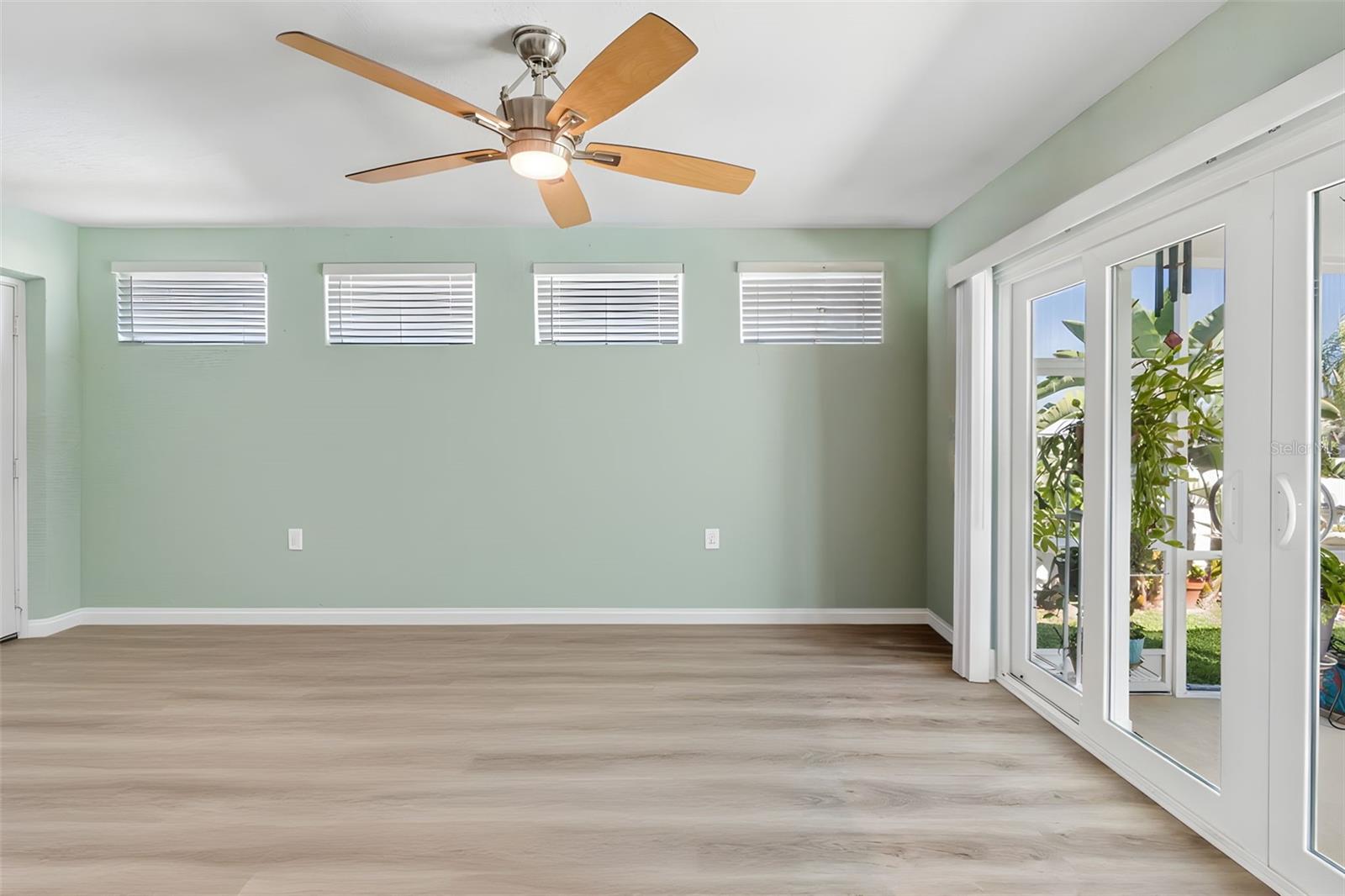 APOLLO BEACH UNIT ONE PT ONE - Residential