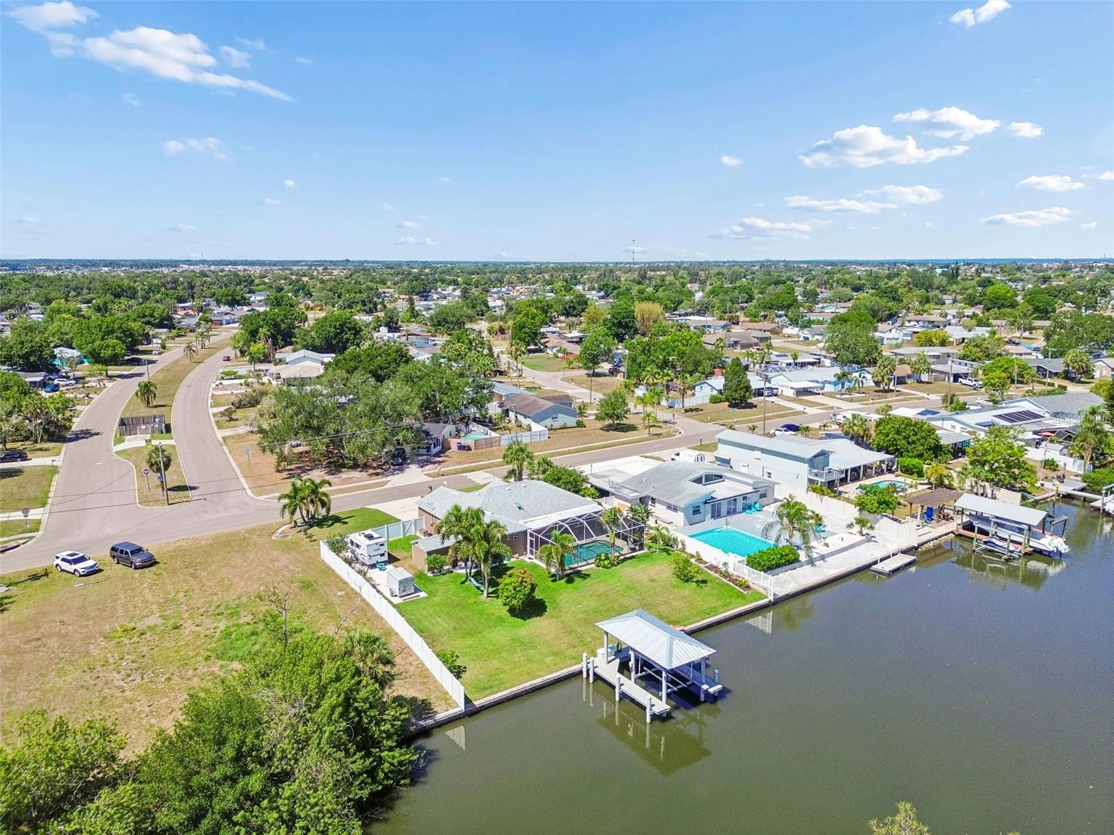 APOLLO BEACH UNIT ONE PT ONE - Residential