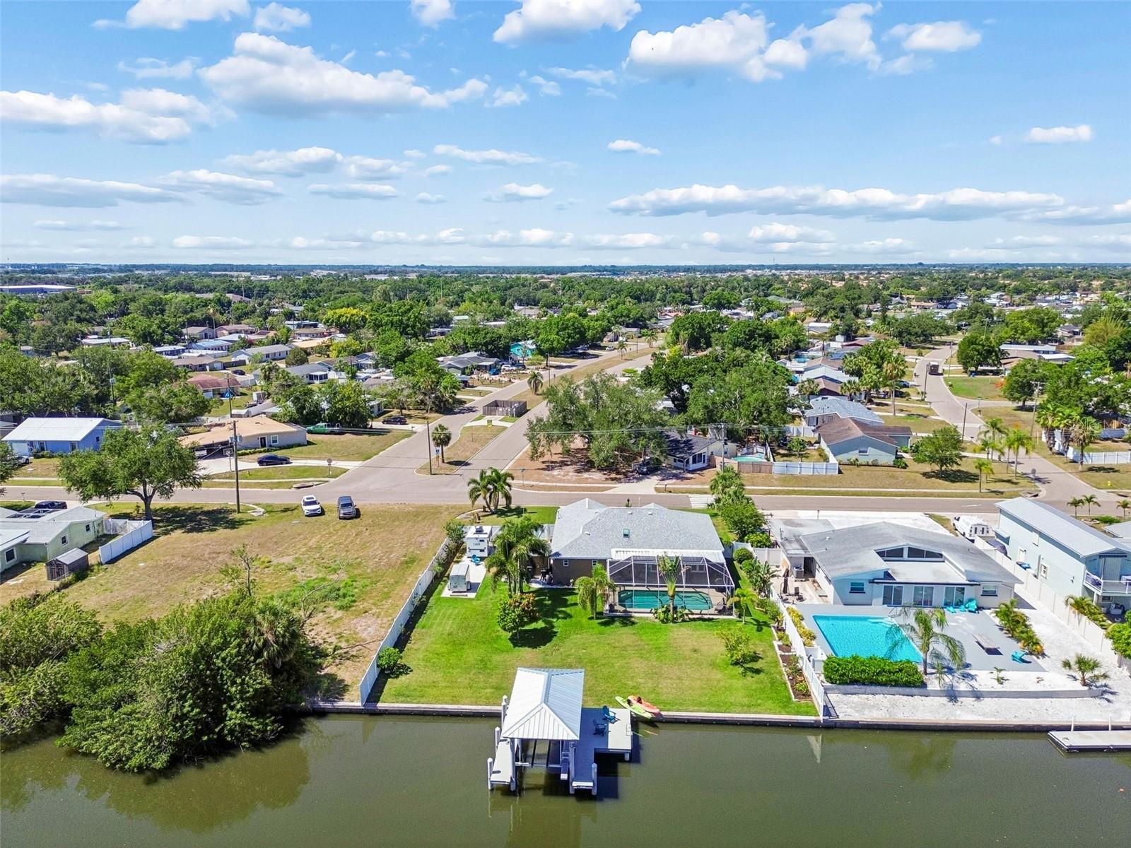 APOLLO BEACH UNIT ONE PT ONE - Residential