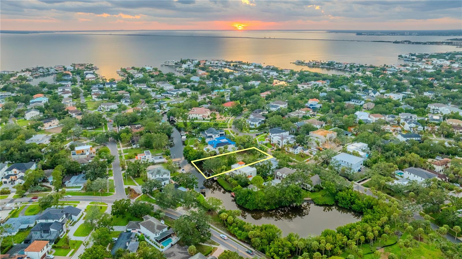 SUNSET PARK - Land