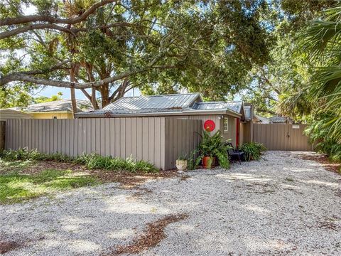 1108 COLLETON DRIVE SARASOTA FL 34234