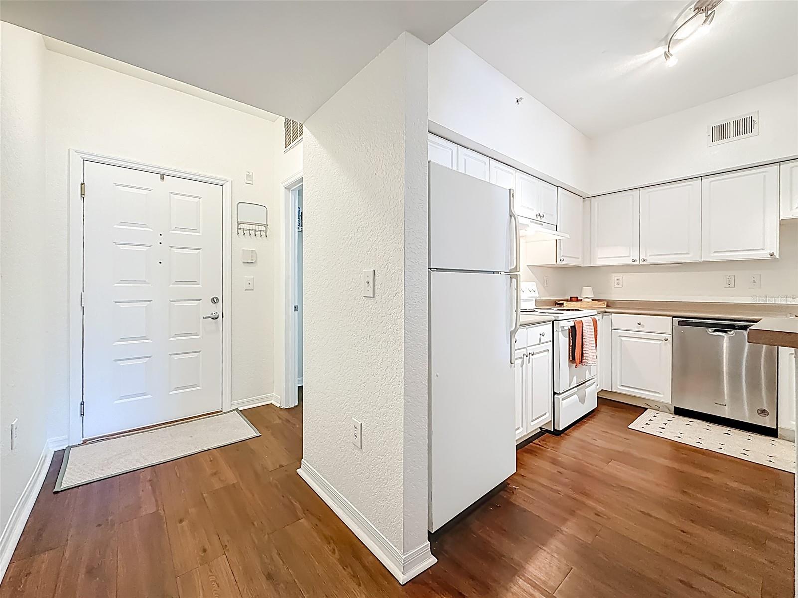 THE MADISON AT SOHO II CONDO - Residential