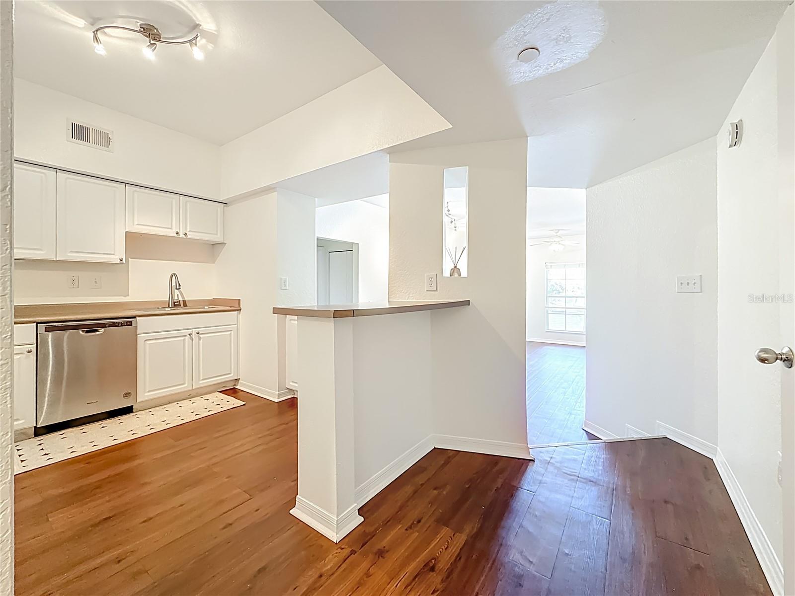 THE MADISON AT SOHO II CONDO - Residential