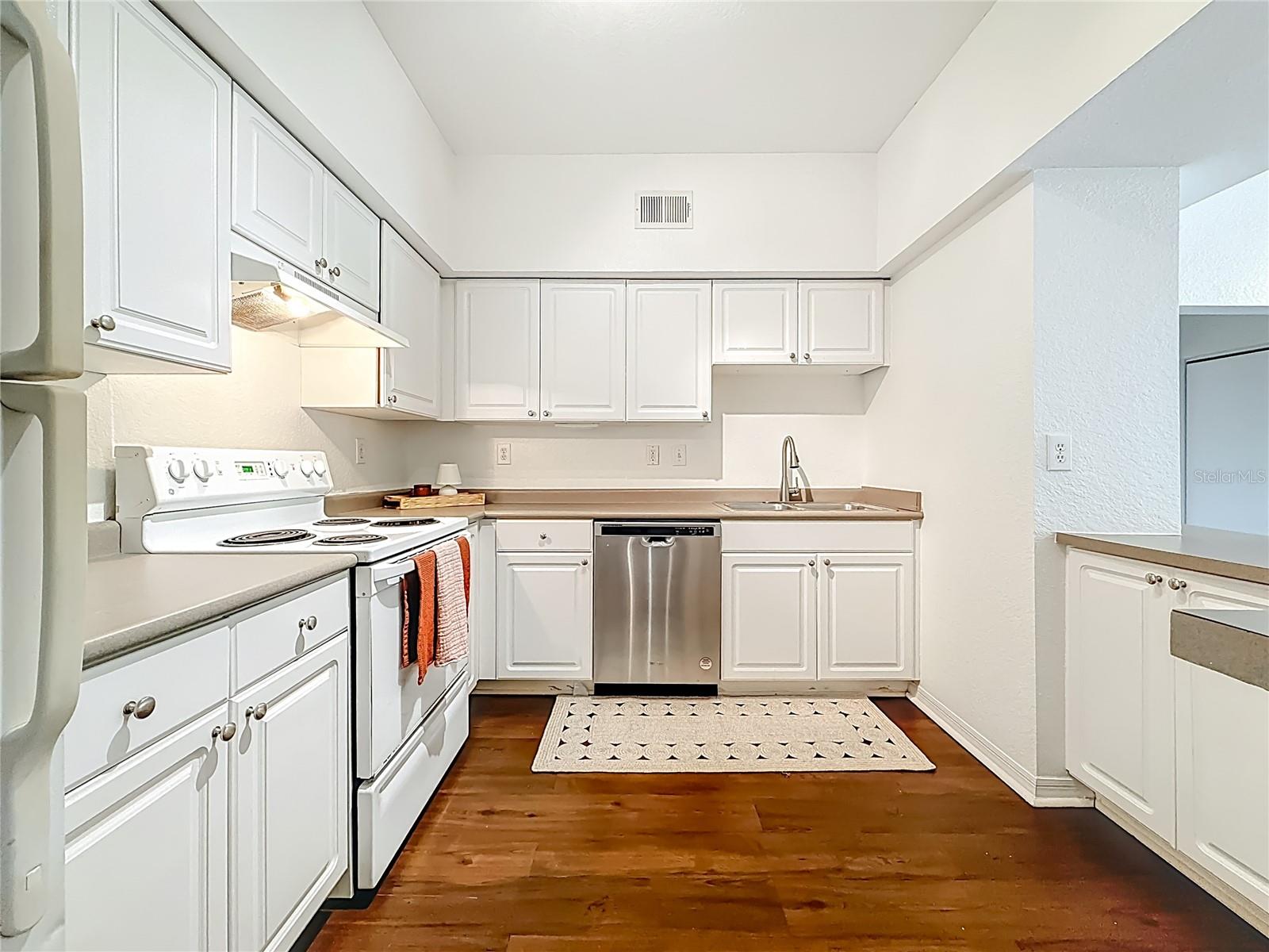 THE MADISON AT SOHO II CONDO - Residential