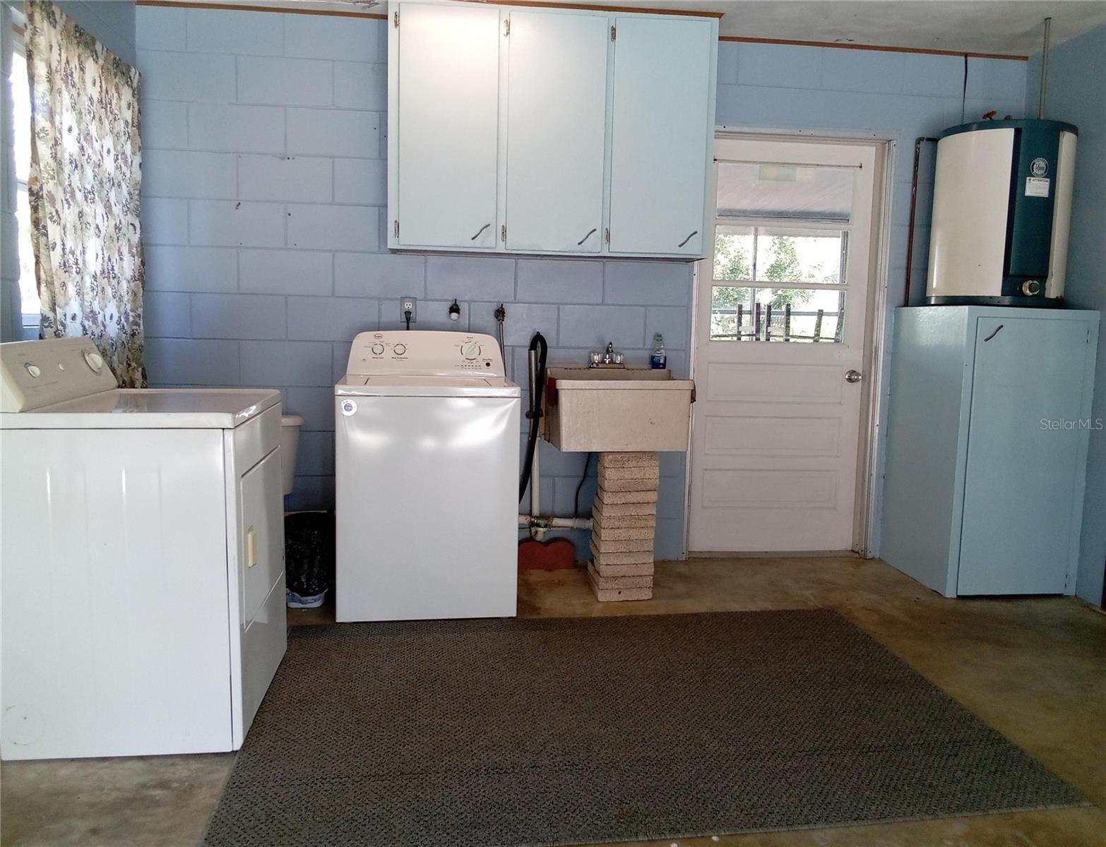 GOLDEN HEIGHTS ESTATES - Residential