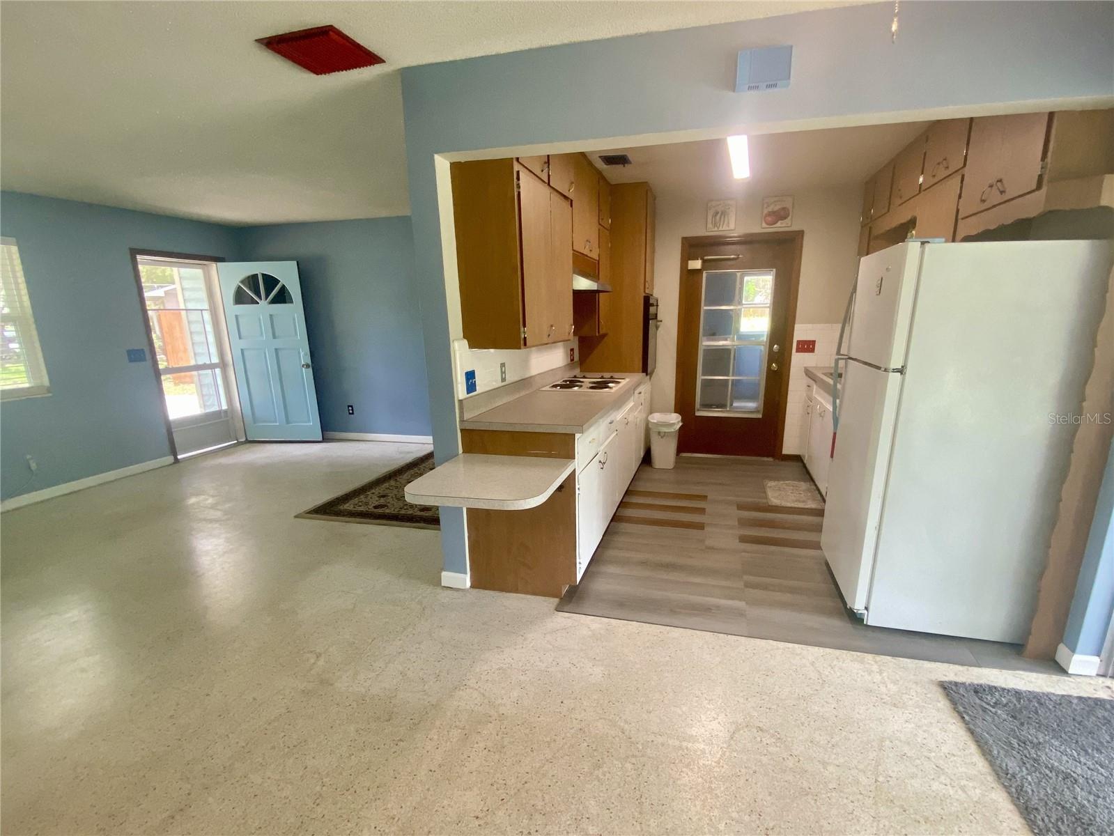 GOLDEN HEIGHTS ESTATES - Residential