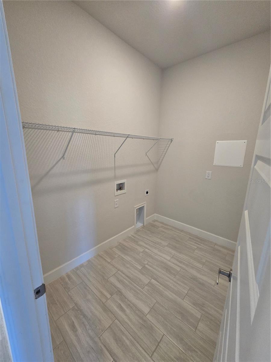 WYLD PALMS VILLAGE CONDOMINIUM - Residential